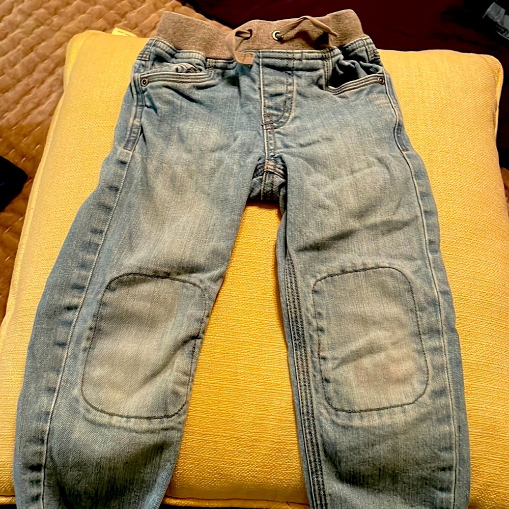 Hanna Anderson Kick start jeans with reinforced knees 4y
